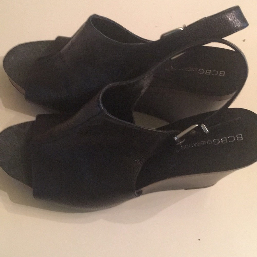 Euc Black wedges